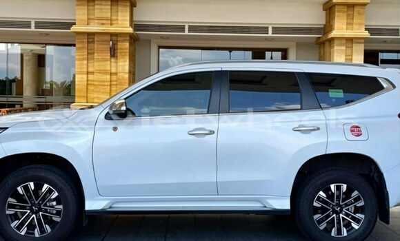 Mua Đã sử dụng Mitsubishi Pajero Sport Xe ô tô
