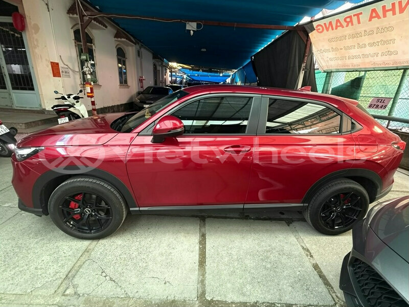 Big with watermark honda hr v hanoi tp ho chi minh 48039