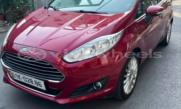 Mua Đã sử dụng Ford Fiesta Xe ô tô Mua Đã sử dụng Ford Fiesta Xe ô tô