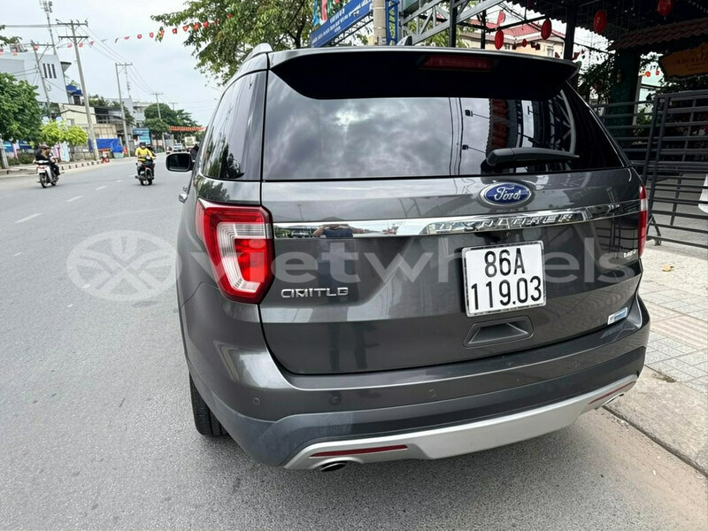Big with watermark ford explorer hanoi tp ho chi minh 48049