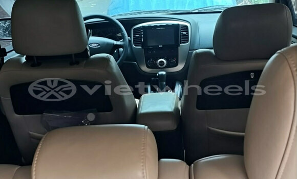 Mua Đã sử dụng Ford Escape Xe ô tô Mua Đã sử dụng Ford Escape Xe ô tô