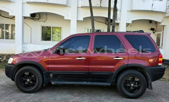 Mua Đã sử dụng Ford Escape Xe ô tô Mua Đã sử dụng Ford Escape Xe ô tô