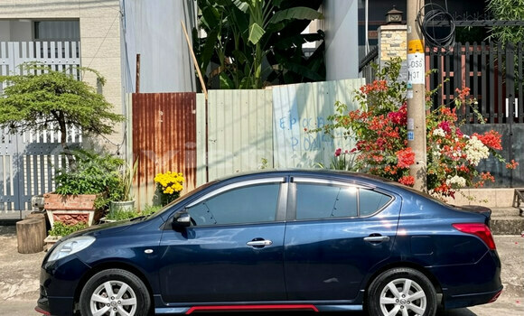 Mua Đã sử dụng Nissan SUNNY Xe ô tô Mua Đã sử dụng Nissan SUNNY Xe ô tô