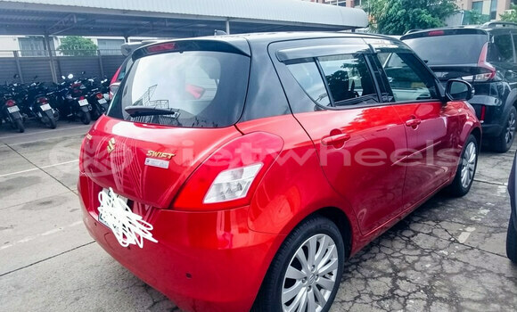 Mua Đã sử dụng Suzuki Swift Xe ô tô Mua Đã sử dụng Suzuki Swift Xe ô tô