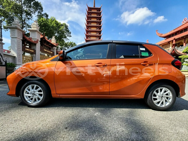 Big with watermark toyota wigo hanoi tp ho chi minh 48084