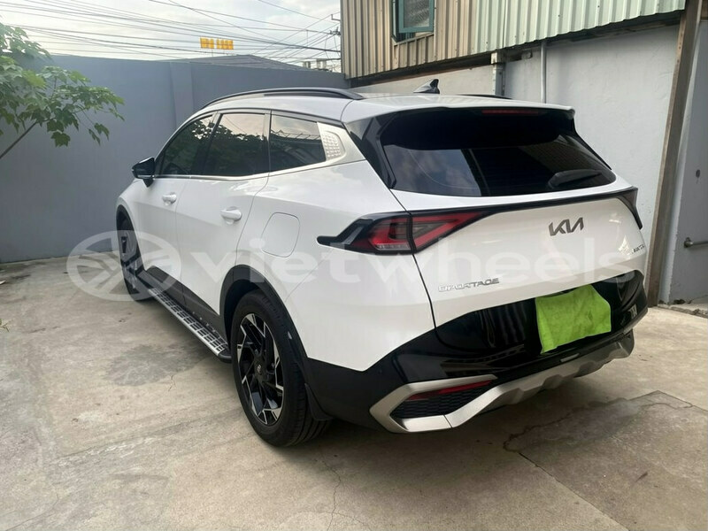 Big with watermark kia sportage hanoi tp ho chi minh 48093