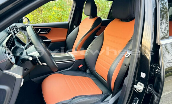 Mua Đã sử dụng Mercedes GLC 300 4Matic Xe ô tô Mua Đã sử dụng Mercedes GLC 300 4Matic Xe ô tô