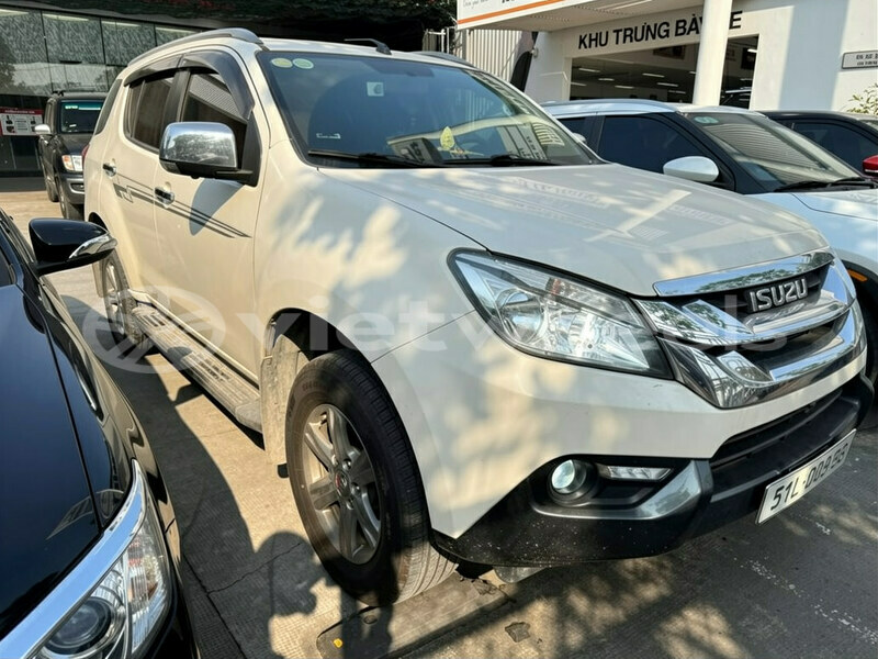 Big with watermark isuzu isuzu mu x hanoi tp ho chi minh 48095