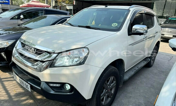 Mua Đã sử dụng Isuzu Isuzu mu-X Xe ô tô Mua Đã sử dụng Isuzu Isuzu mu-X Xe ô tô