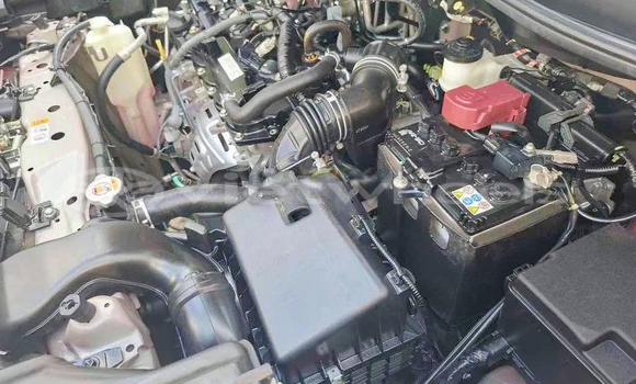 Mua Đã sử dụng Toyota Veloz cross Xe ô tô Mua Đã sử dụng Toyota Veloz cross Xe ô tô