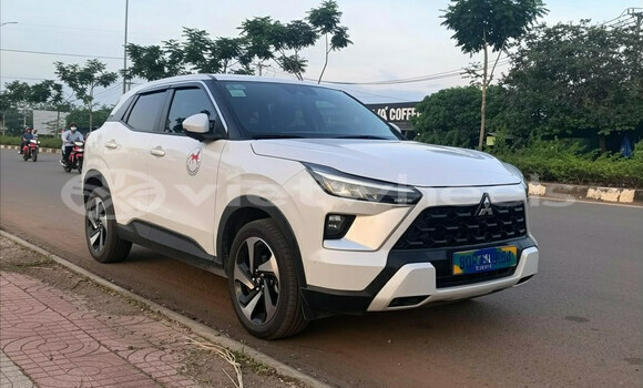 Mua Đã sử dụng Mitsubishi Xforce Xe ô tô Mua Đã sử dụng Mitsubishi Xforce Xe ô tô