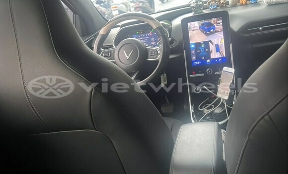 Buy Used Vinfast VF e34 Car Buy Used Vinfast VF e34 Car