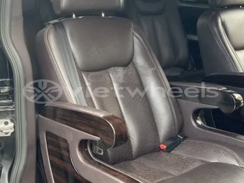 Big with watermark ford tourneo hanoi tp ho chi minh 48131