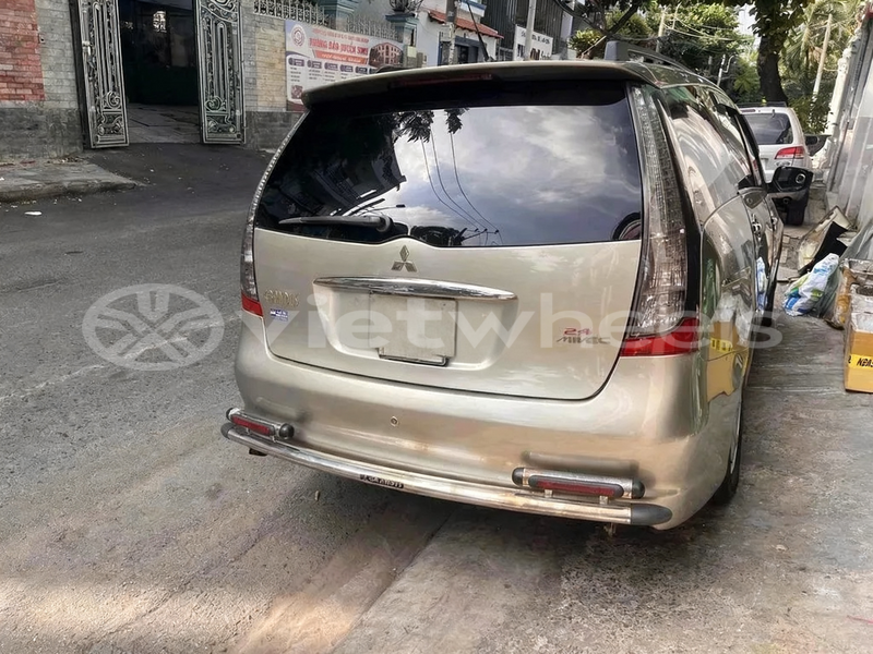 Big with watermark mitsubishi grandis hanoi tp ho chi minh 48136