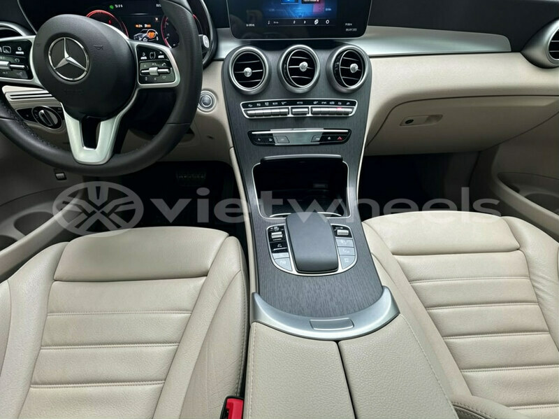 Big with watermark mercedes glc 300 4matic hanoi tp ho chi minh 48144