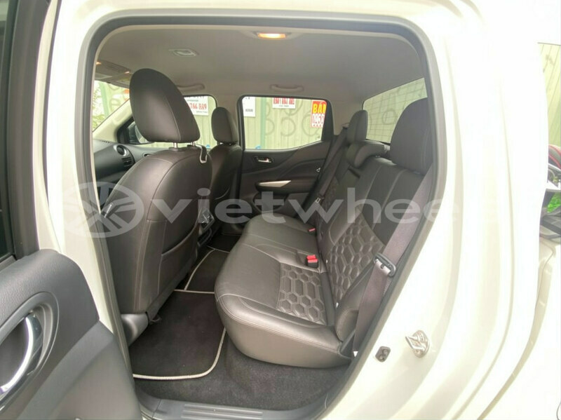Big with watermark nissan navara hanoi tp ho chi minh 48146