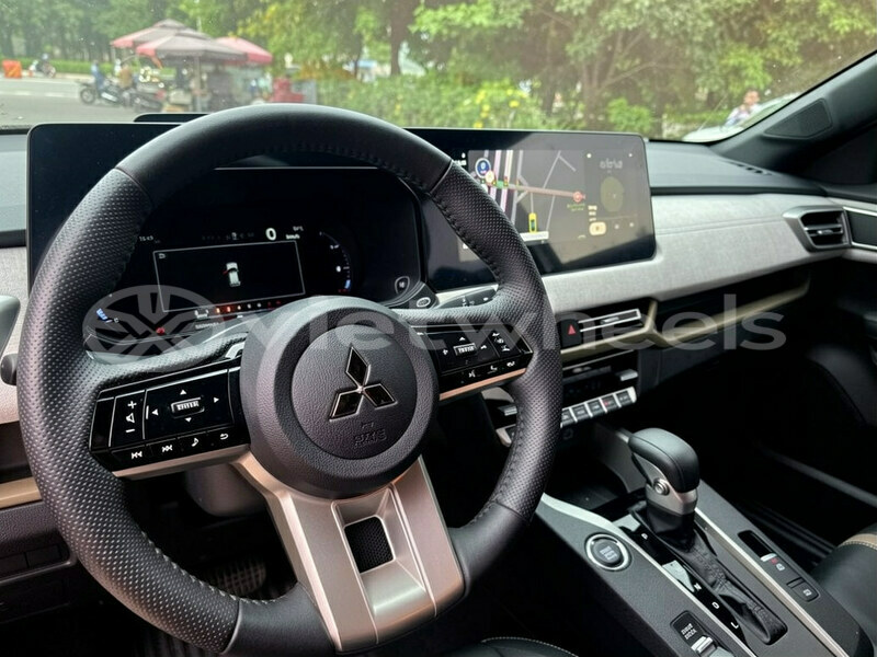 Big with watermark mitsubishi xforce hanoi tp ho chi minh 48153