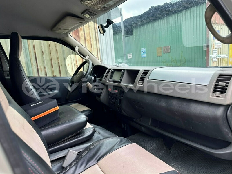 Big with watermark toyota hiace hanoi tp ho chi minh 48156