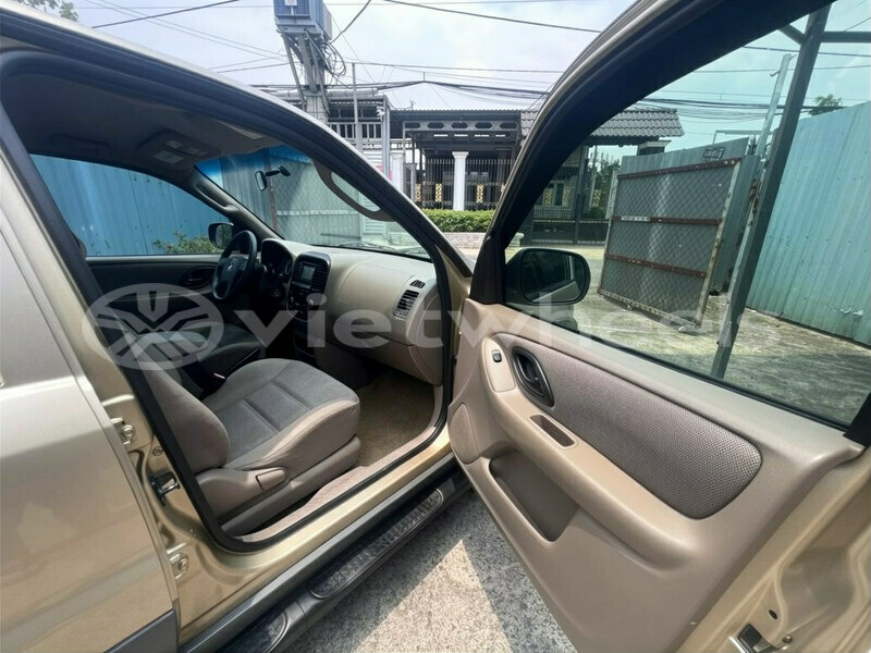 Big with watermark ford escape hanoi tp ho chi minh 48159