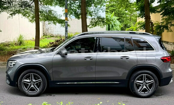 Mua Đã sử dụng Mercedes GLB200 Xe ô tô Mua Đã sử dụng Mercedes GLB200 Xe ô tô
