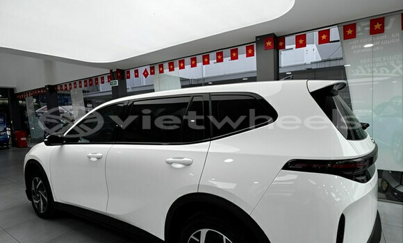 Mua Mới Vinfast SA Xe ô tô Mua Mới Vinfast SA Xe ô tô