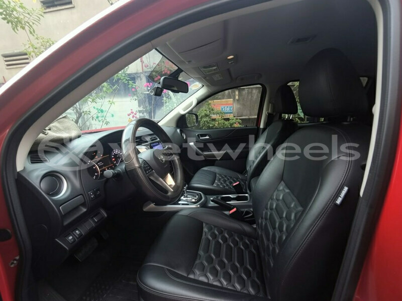 Big with watermark nissan navara hanoi tp ho chi minh 48180