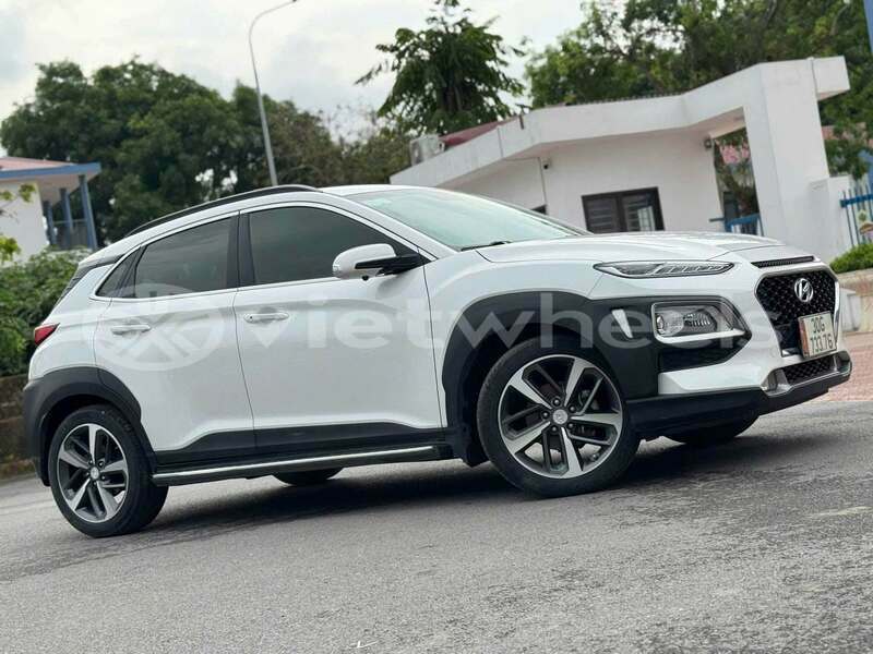 Big with watermark hyundai kona hanoi can tho 48187