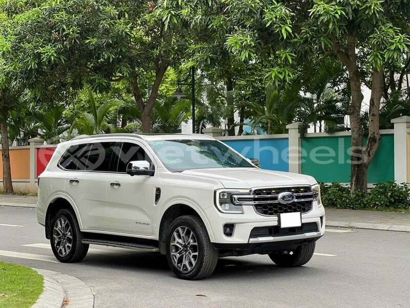 Big with watermark ford everest none cao bang 48195