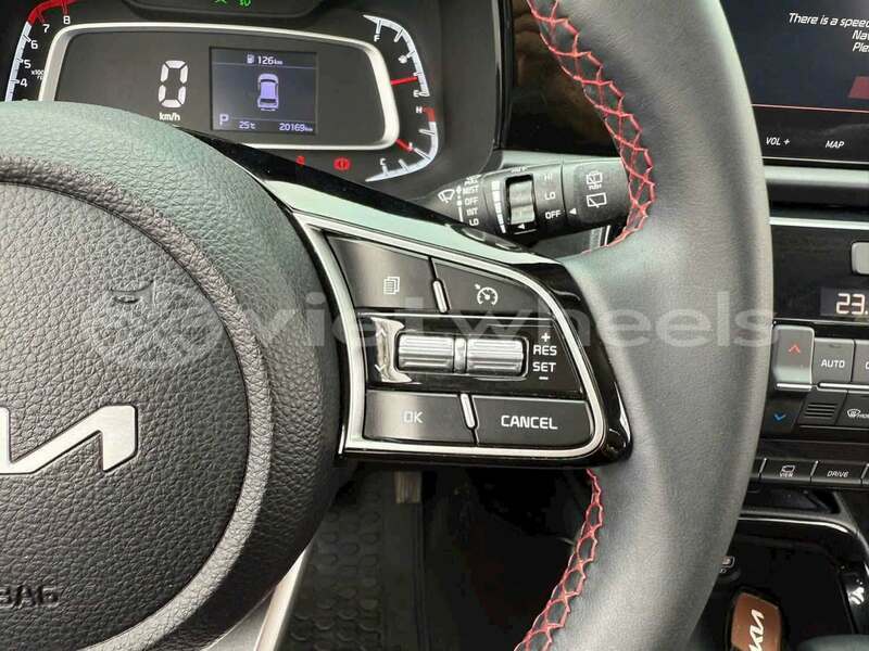 Big with watermark kia sonet ca mau ca mau 48204