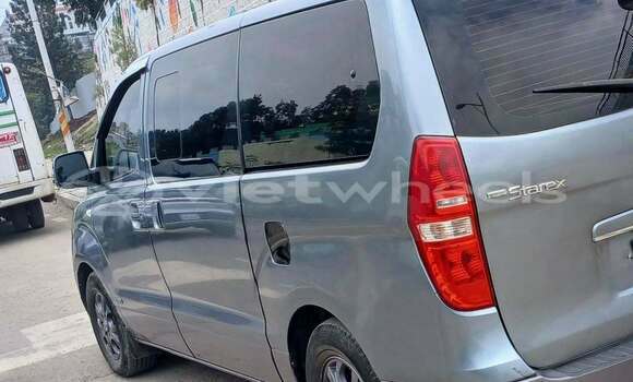Mua Đã sử dụng Hyundai Starex Xe ô tô Mua Đã sử dụng Hyundai Starex Xe ô tô