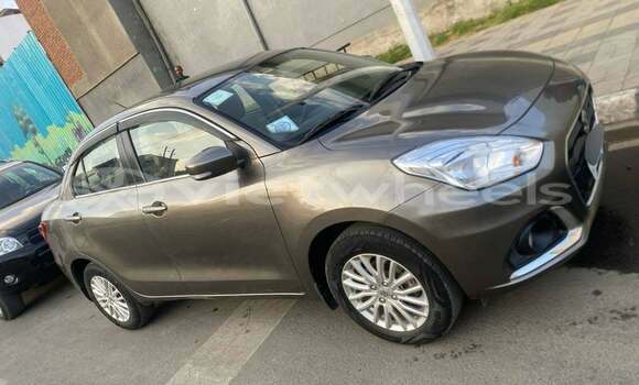 Mua Đã sử dụng Suzuki CIAZ Xe ô tô Mua Đã sử dụng Suzuki CIAZ Xe ô tô