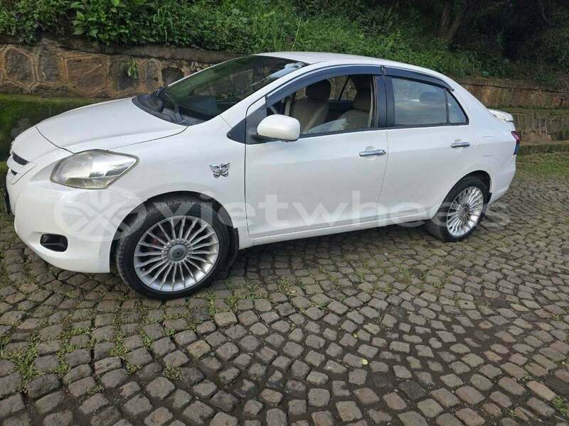 Big with watermark toyota yaris hanoi hai phong 48230