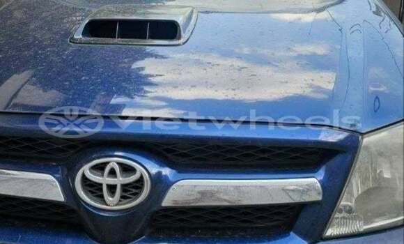 Mua Đã sử dụng Toyota HiLux Xe ô tô Mua Đã sử dụng Toyota HiLux Xe ô tô