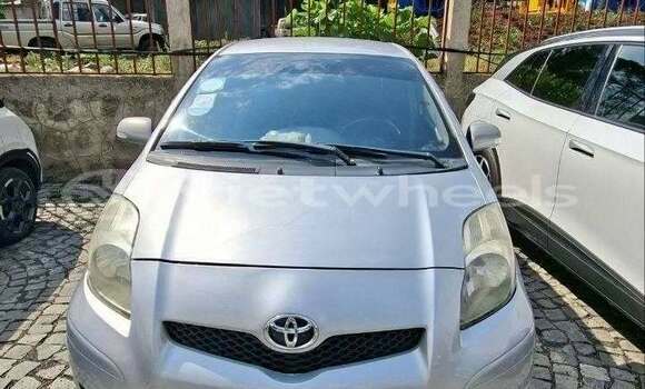 Mua Đã sử dụng Toyota Yaris Xe ô tô Mua Đã sử dụng Toyota Yaris Xe ô tô