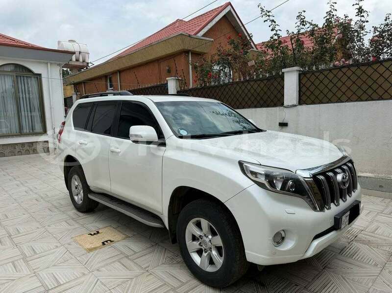 Big with watermark toyota land cruiser hanoi gia lai 48240