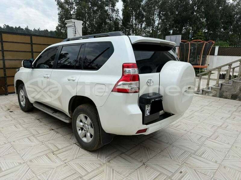 Big with watermark toyota land cruiser hanoi gia lai 48240