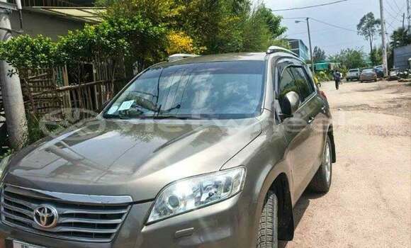 Mua Đã sử dụng Toyota Rav4 Xe ô tô Mua Đã sử dụng Toyota Rav4 Xe ô tô