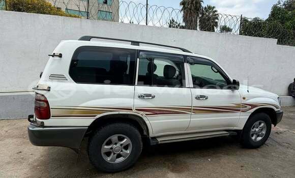 Buy Used Toyota Land Cruiser Car Buy Used Toyota Land Cruiser Car