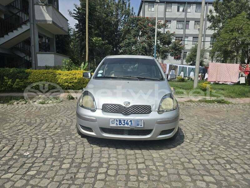 Big with watermark toyota vitz none cao bang 48247