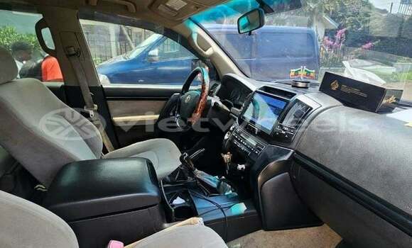 Mua Đã sử dụng Toyota Land Cruiser Xe ô tô Mua Đã sử dụng Toyota Land Cruiser Xe ô tô
