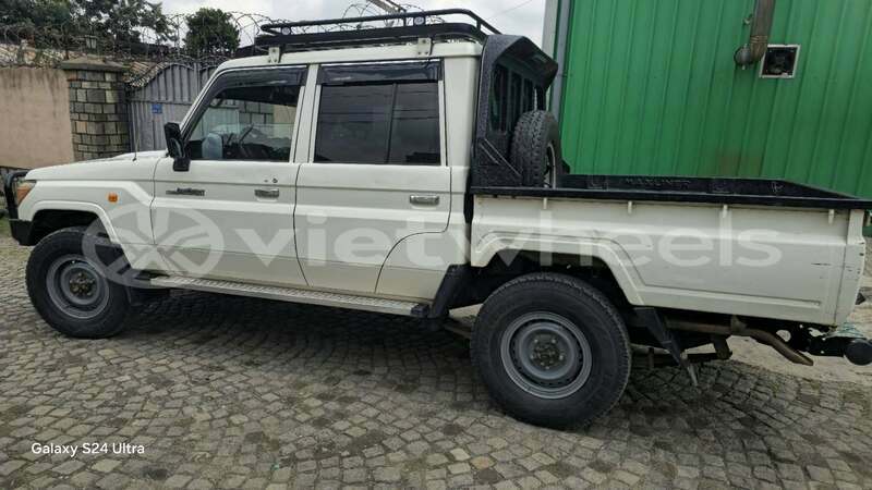 Big with watermark toyota land cruiser none cao bang 48249