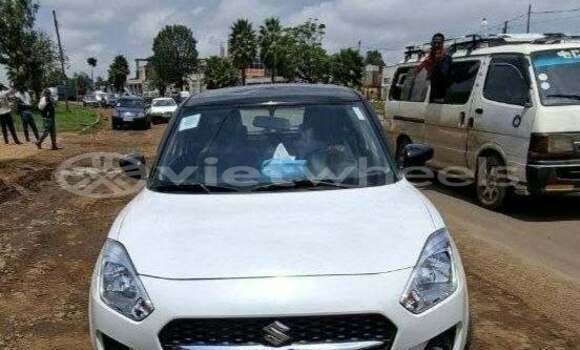 Mua Đã sử dụng Suzuki Swift Xe ô tô Mua Đã sử dụng Suzuki Swift Xe ô tô