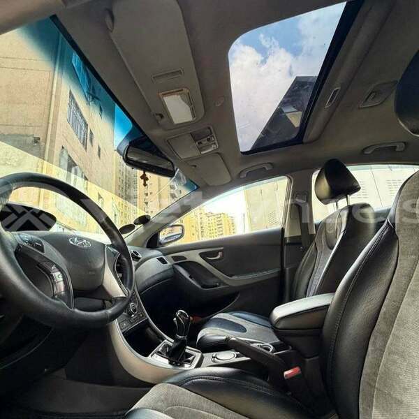 Big with watermark hyundai avante hanoi hue 48253