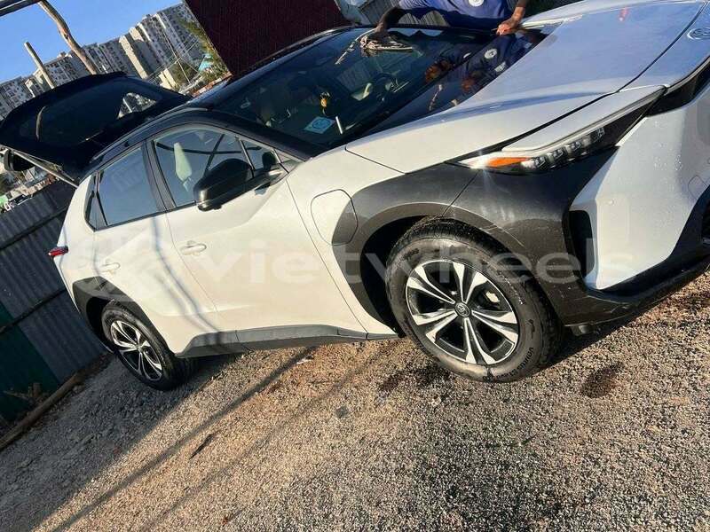 Big with watermark toyota brevis none bac ninh 48256