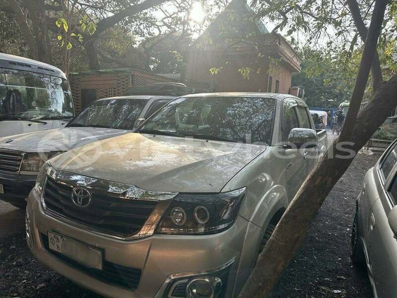 Big with watermark toyota hilux ca mau ca mau 48258