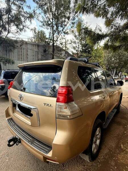 Big with watermark toyota prado hanoi can tho 48259