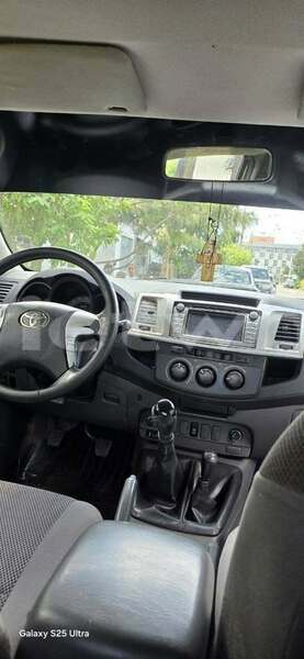 Big with watermark toyota hilux none cao bang 48262