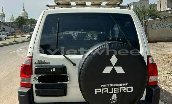 Mua Đã sử dụng Mitsubishi Pajero Xe ô tô Mua Đã sử dụng Mitsubishi Pajero Xe ô tô