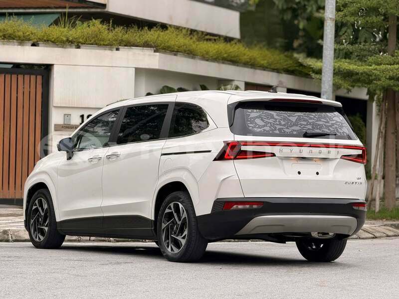 Big with watermark hyundai custin ca mau ca mau 48273