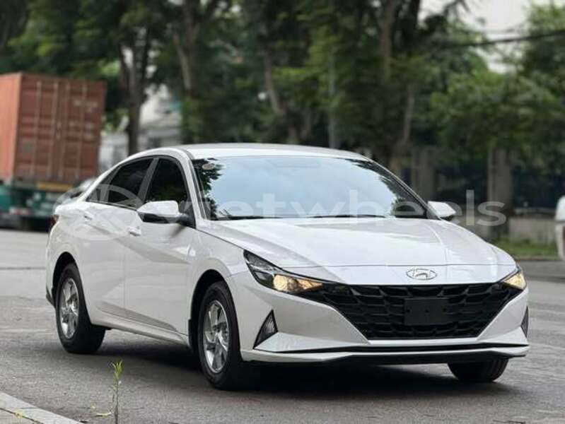 Big with watermark hyundai elantra none cao bang 48277